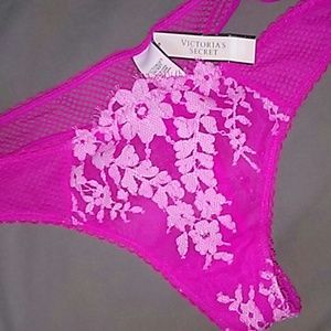 🌹Nwt vs panties bundle